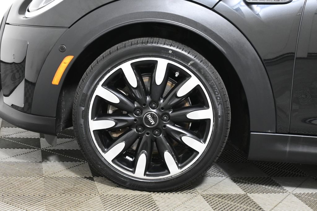 Certified 2023 MINI Cooper S image 17