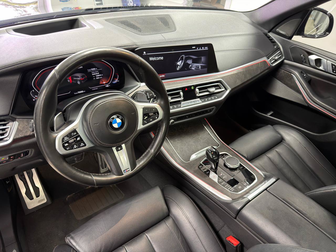 Used 2020 BMW X5 M50i AWD/4WD image 27