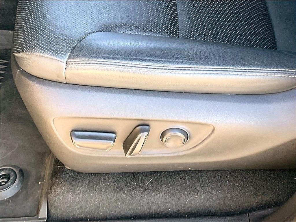 Used 2024 Toyota Land Cruiser AWD/4WD image 34