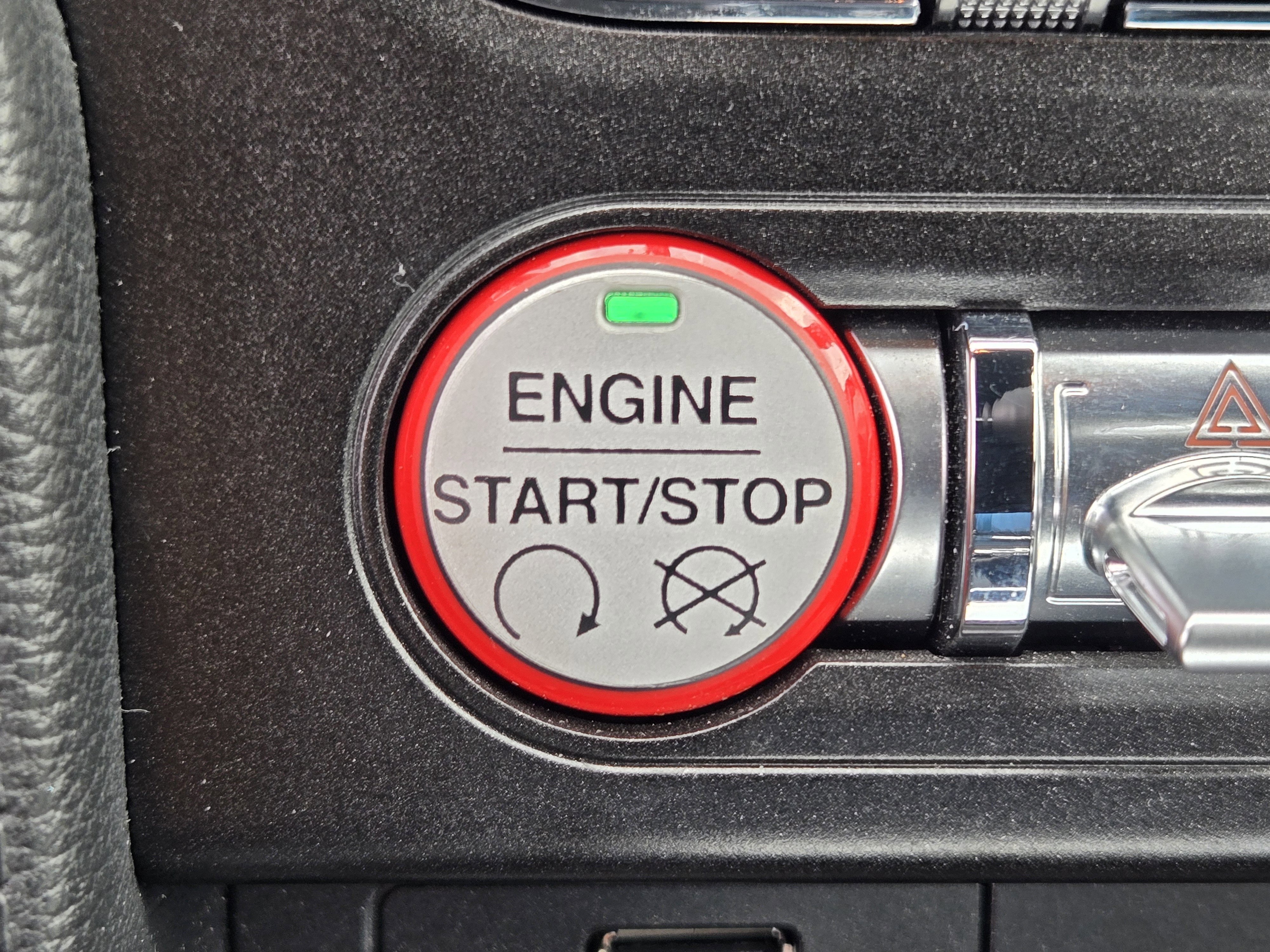 Used 2016 Ford Mustang Premium image 18