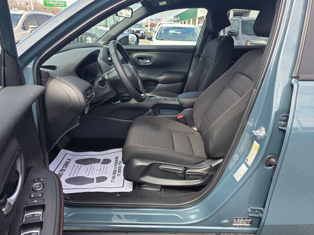 New 2026 Honda HR-V Sport image 9