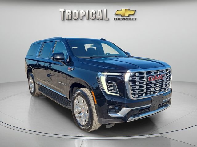 Used 2025 GMC Yukon XL Denali AWD/4WD image 4
