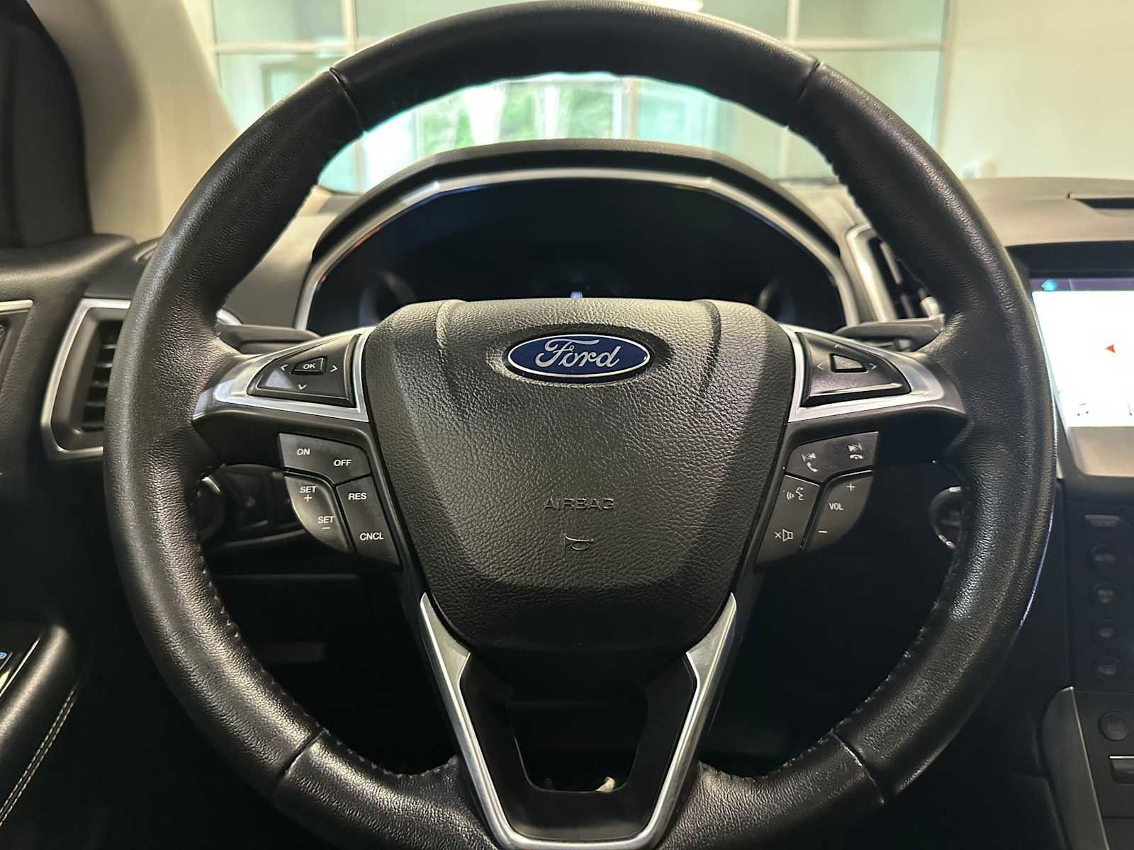 Used 2017 Ford Edge Titanium w/ Canadian Touring Package image 10