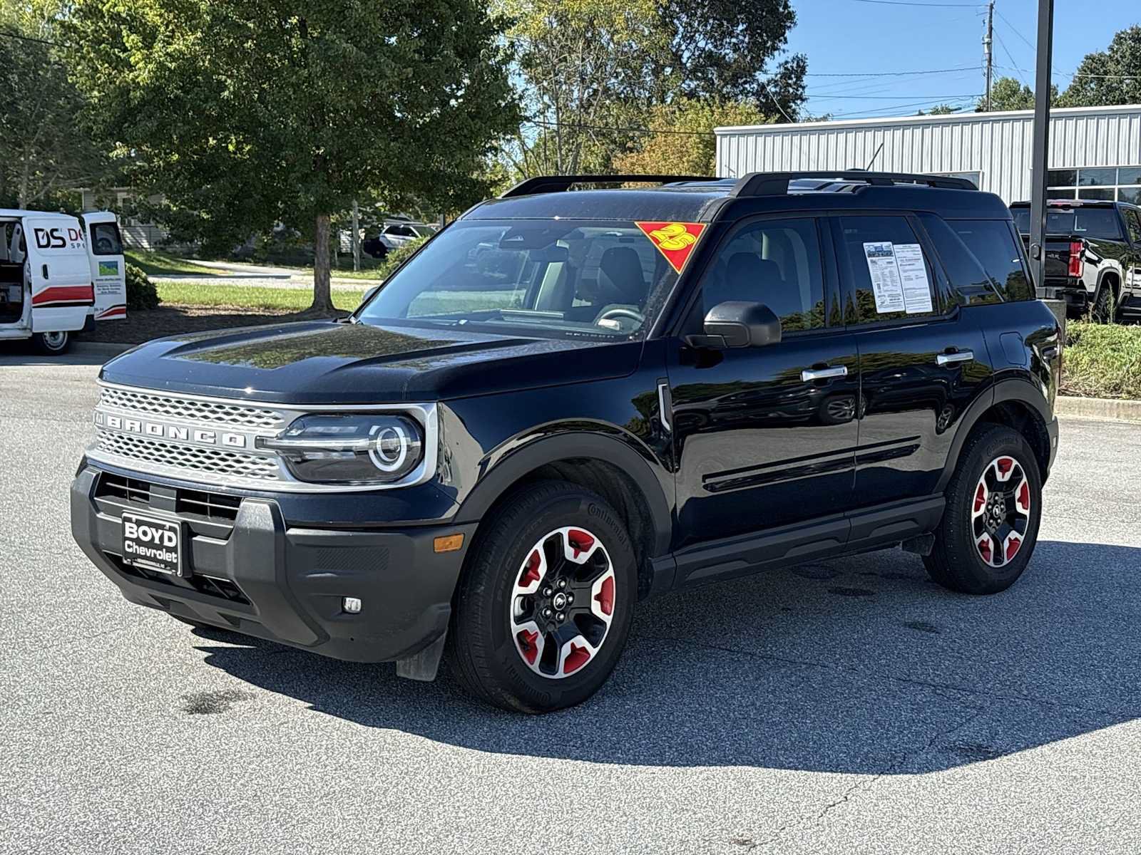 Used 2025 Ford Bronco Sport Free Wheeling w/ Convenience Package AWD/4WD image 2