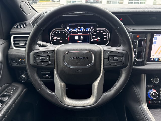 Used 2021 GMC Yukon XL Denali w/ Denali Ultimate Package AWD/4WD image 22