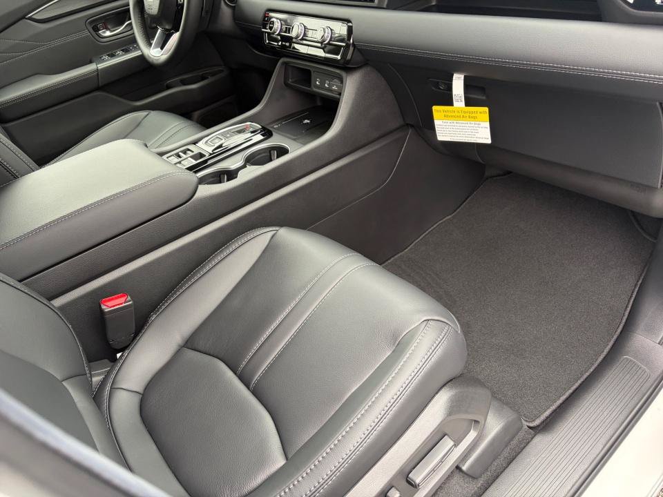 New 2026 Honda Pilot Touring image 28