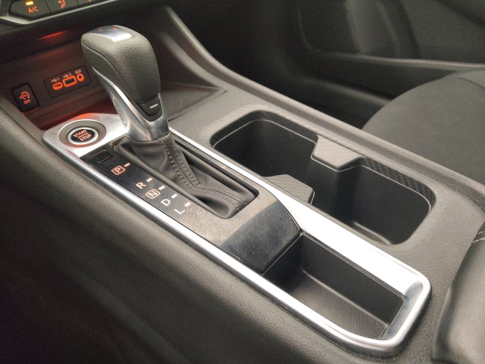 Used 2024 Nissan Sentra SV FWD image 26