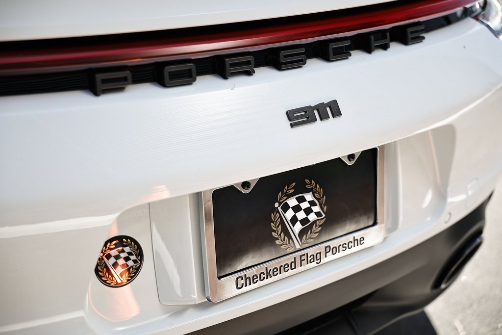 Used 2024 Porsche 911 Carrera T image 15