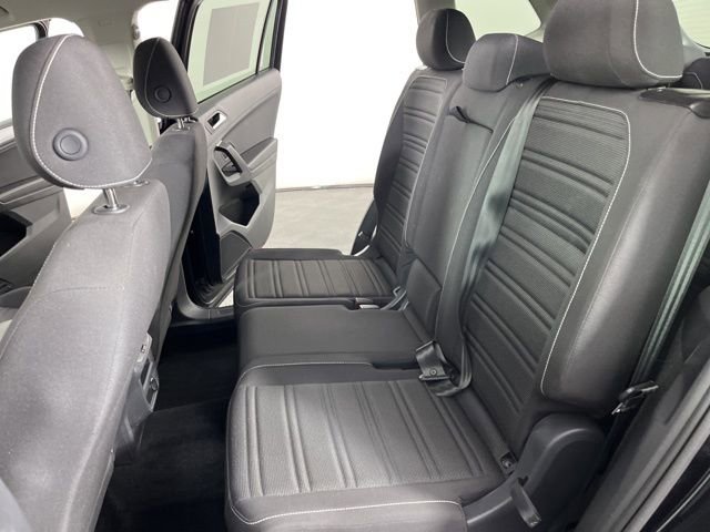 Used 2024 Volkswagen Tiguan S image 50