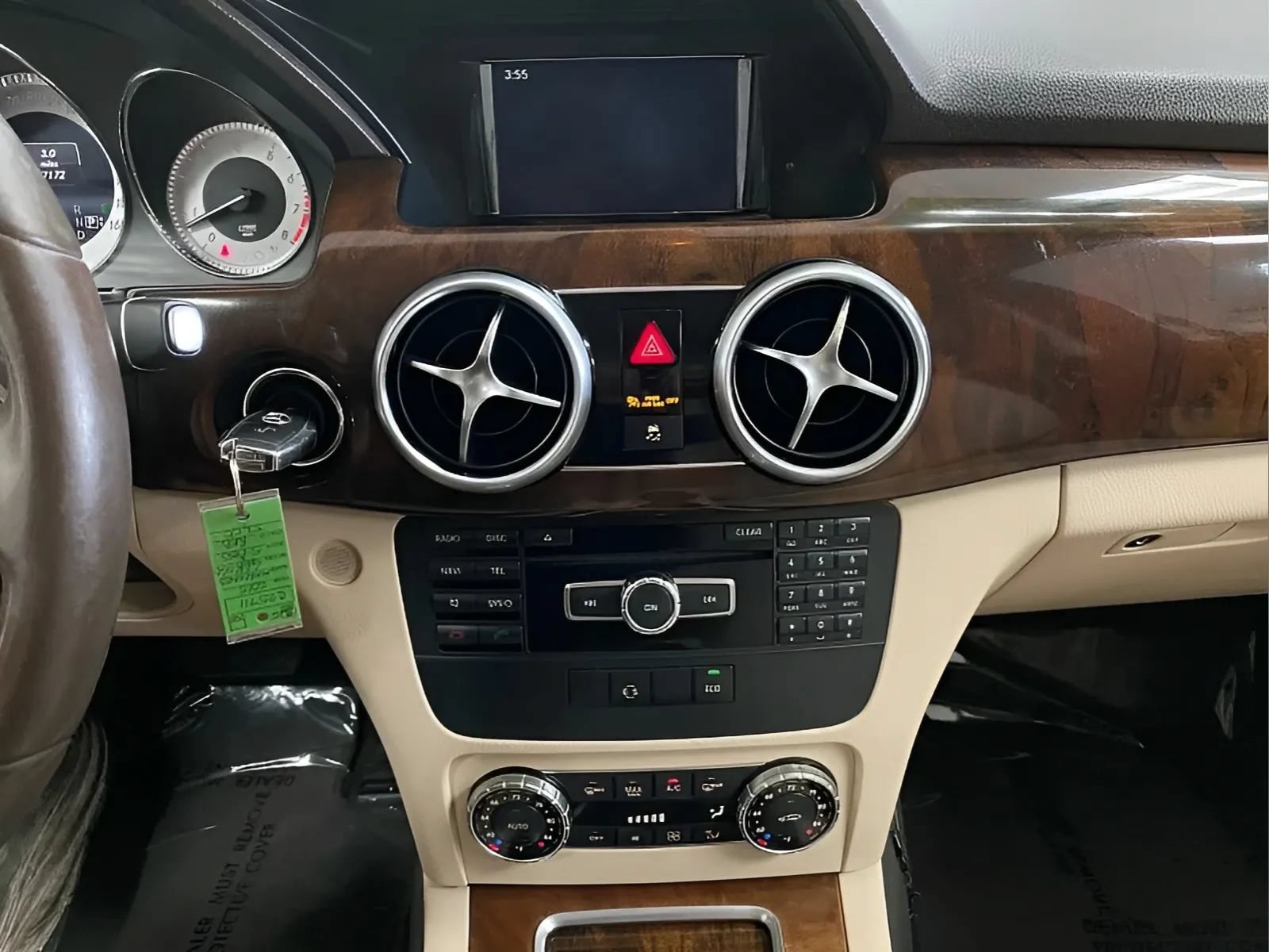 Used 2015 Mercedes-Benz GLK 350 2WD image 19