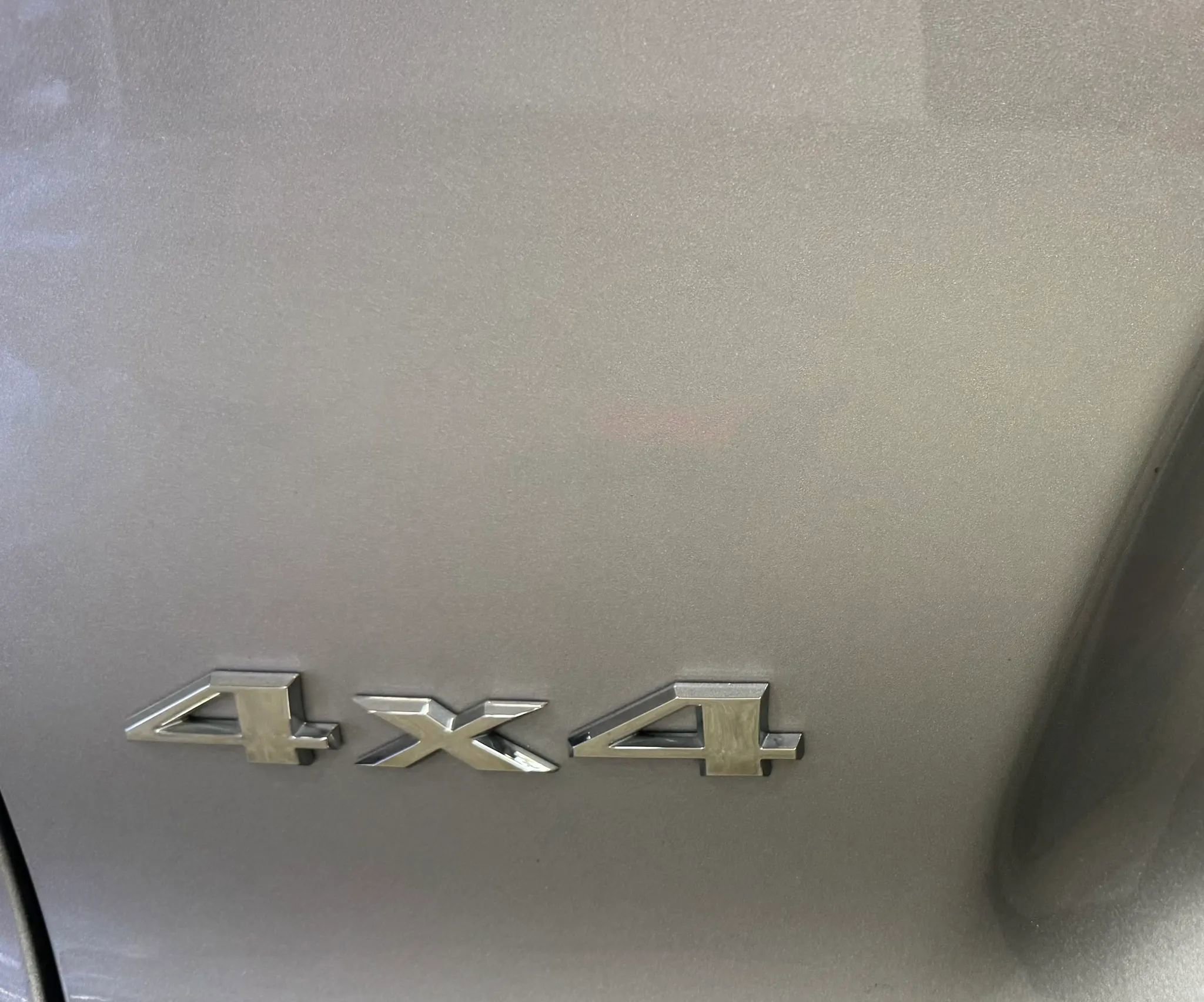 Used 2019 Jeep Cherokee Limited image 28