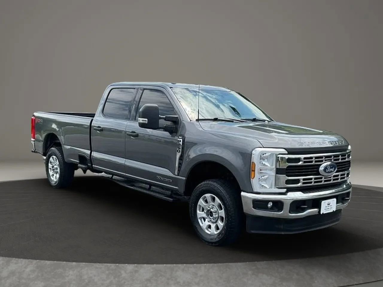 Used 2024 Ford F250 XLT AWD/4WD image 7