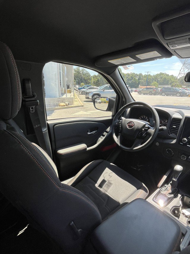 Used 2022 Nissan Frontier PRO-4X w/ Off-Road Protection Package image 13