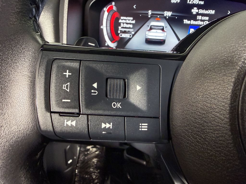 Certified 2024 Nissan Rogue SL image 33