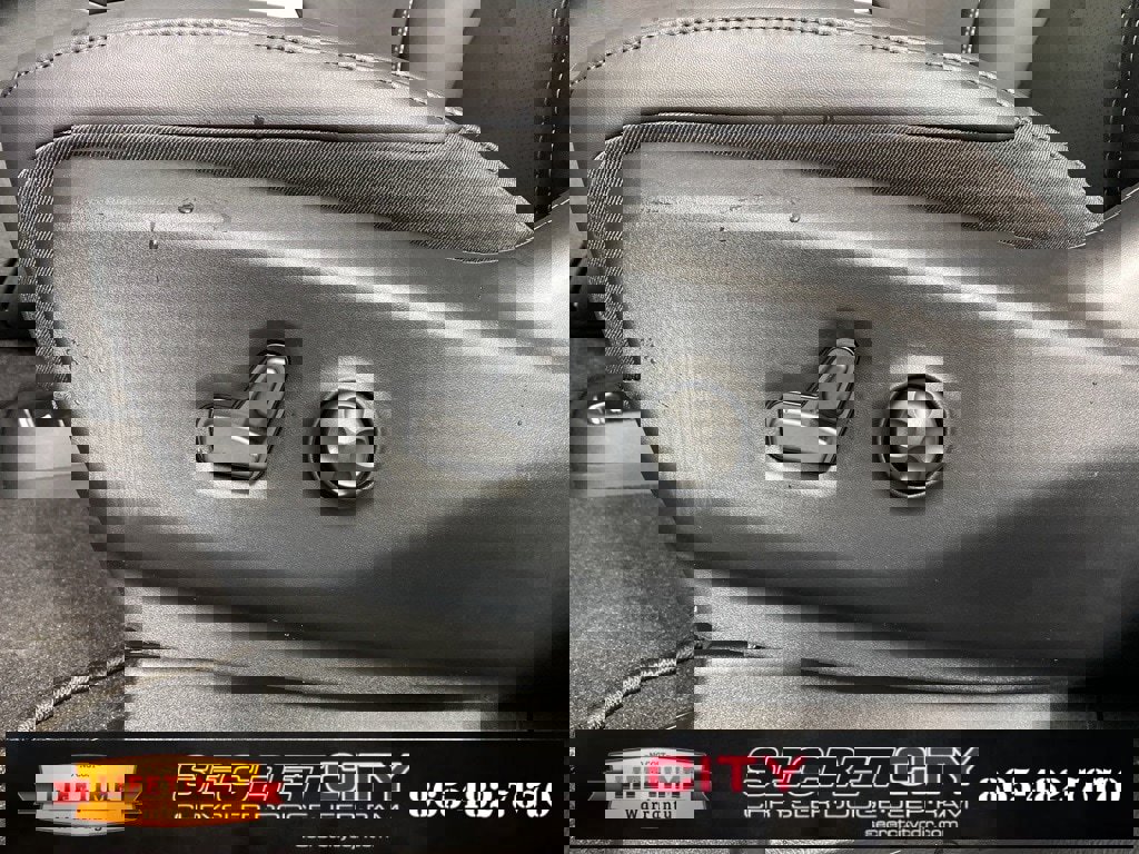 New 2026 Chrysler Pacifica Select image 13