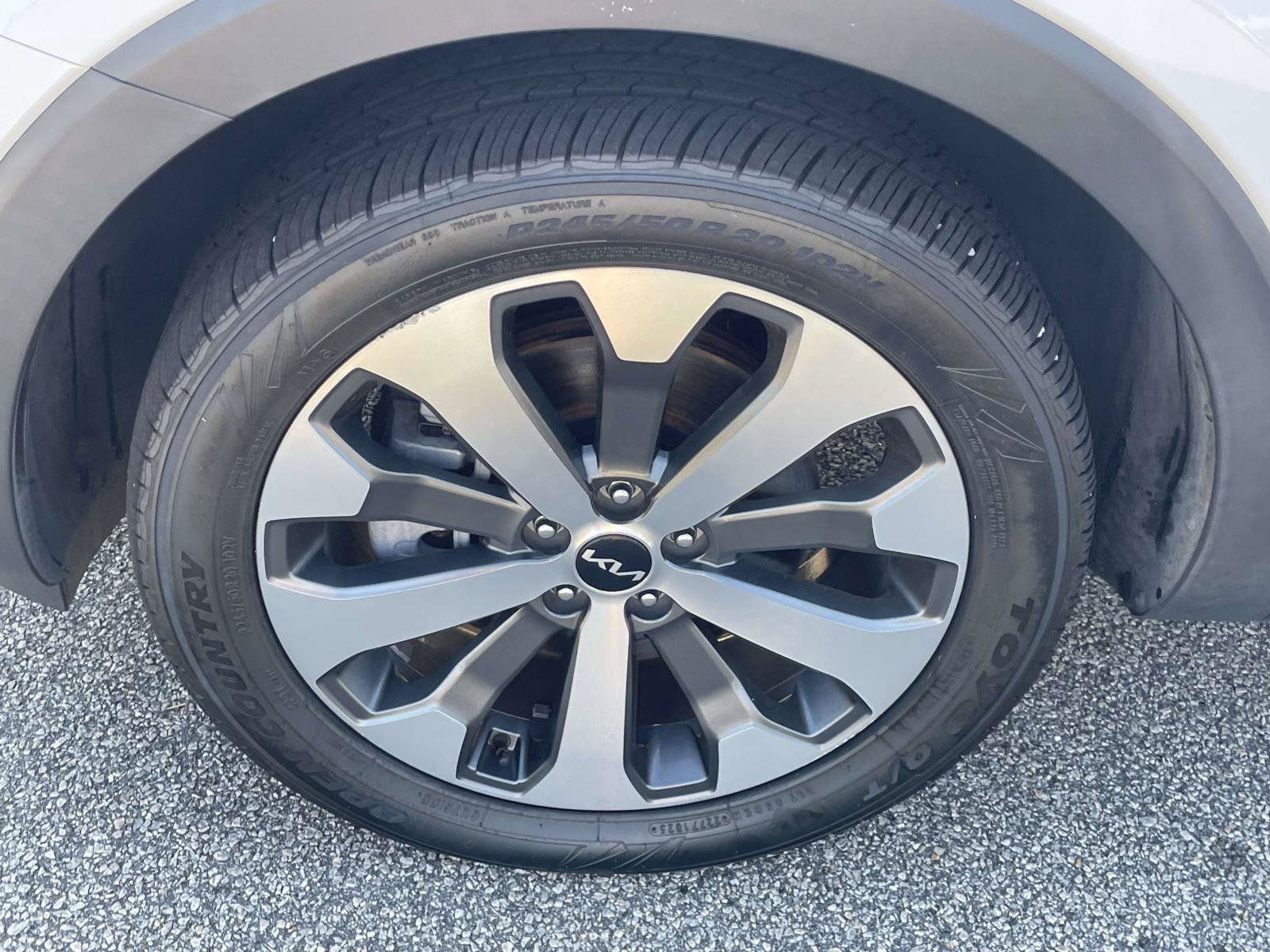 Used 2022 Kia Telluride S AWD/4WD image 9