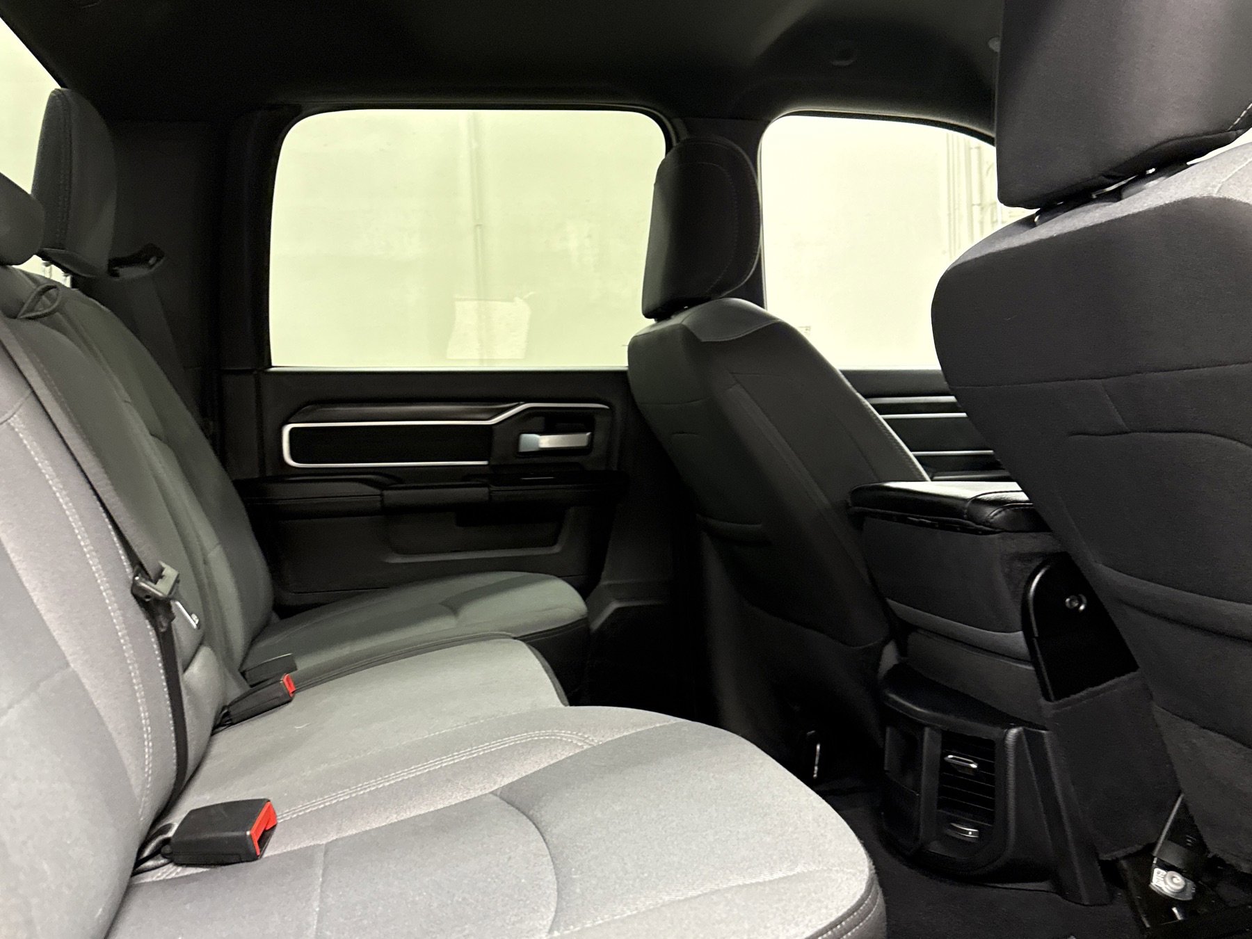 Used 2024 RAM 2500 Big Horn w/ Bed Utility Group image 20