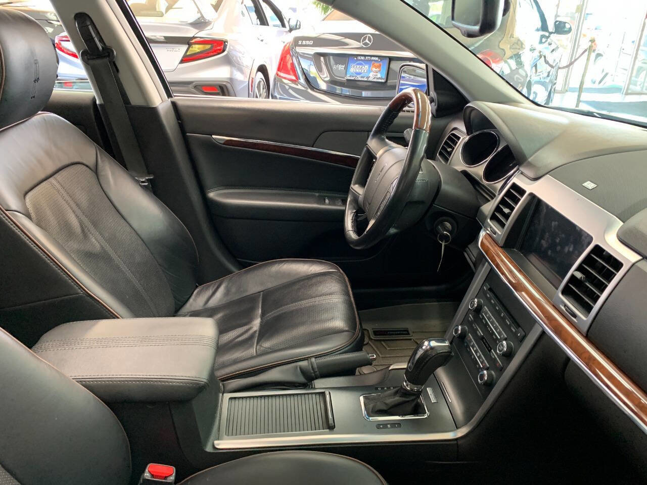 Used 2011 Lincoln MKZ w/ 102A Rapid Spec Order Code FWD image 21