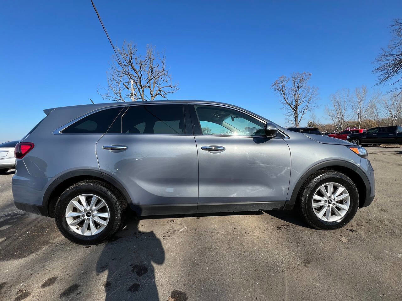 Used 2019 Kia Sorento L image 5
