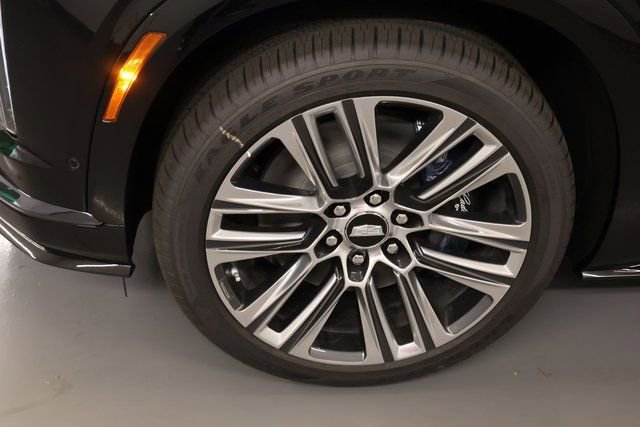 New 2026 Cadillac Vistiq Platinum image 7