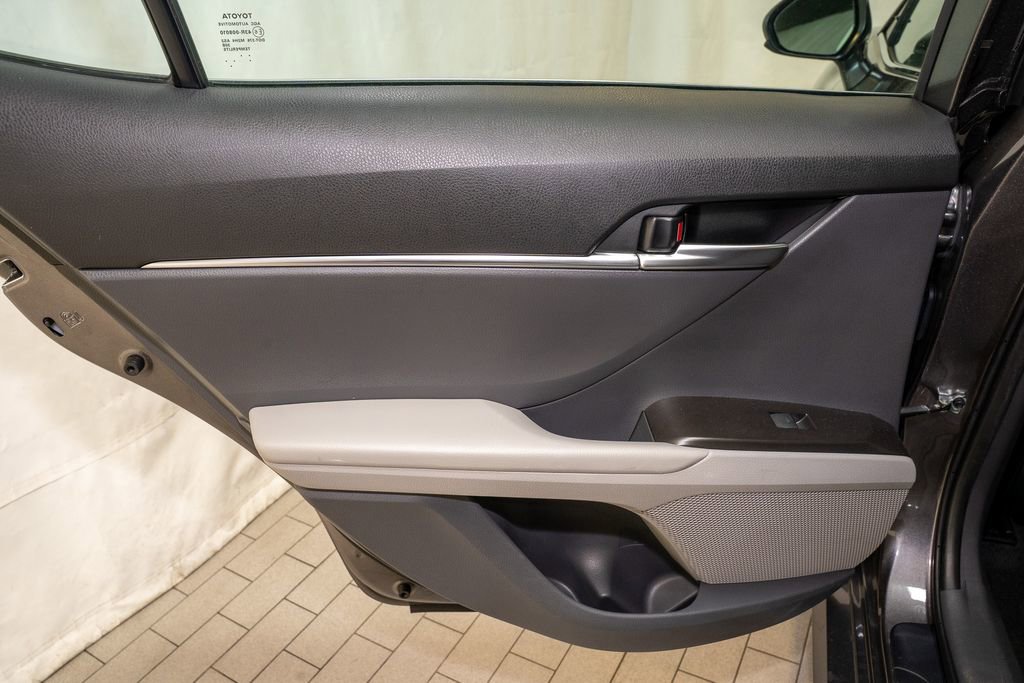 Used 2024 Toyota Camry LE image 8