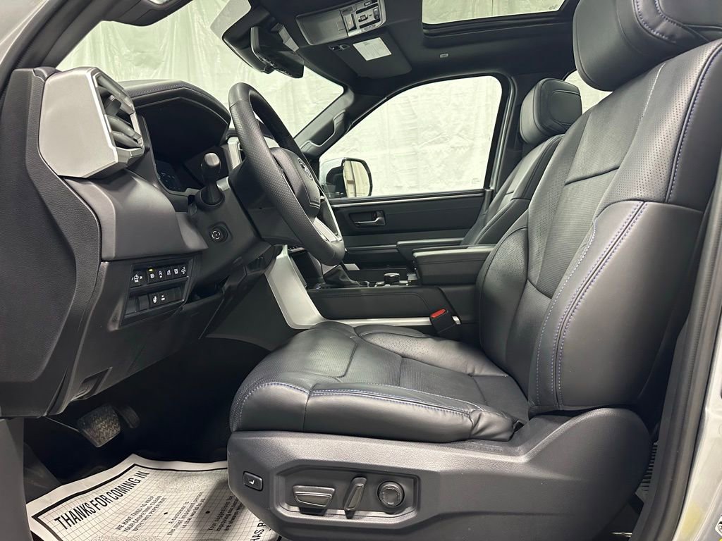 Used 2025 Toyota Tundra Platinum AWD/4WD image 14