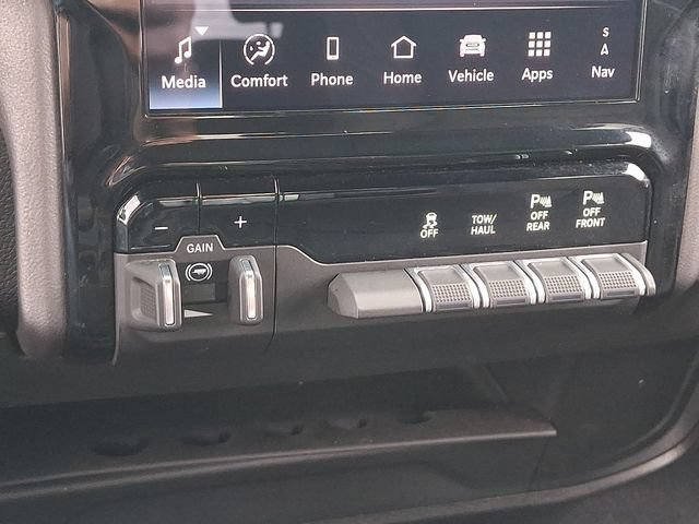 Used 2026 RAM 2500 Big Horn AWD/4WD image 15