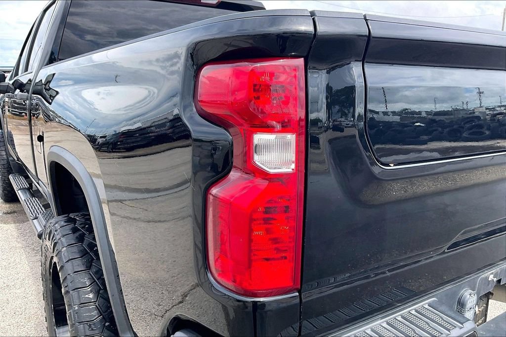 Used 2022 Chevrolet Silverado 2500 Custom w/ Custom Value Package AWD/4WD image 20