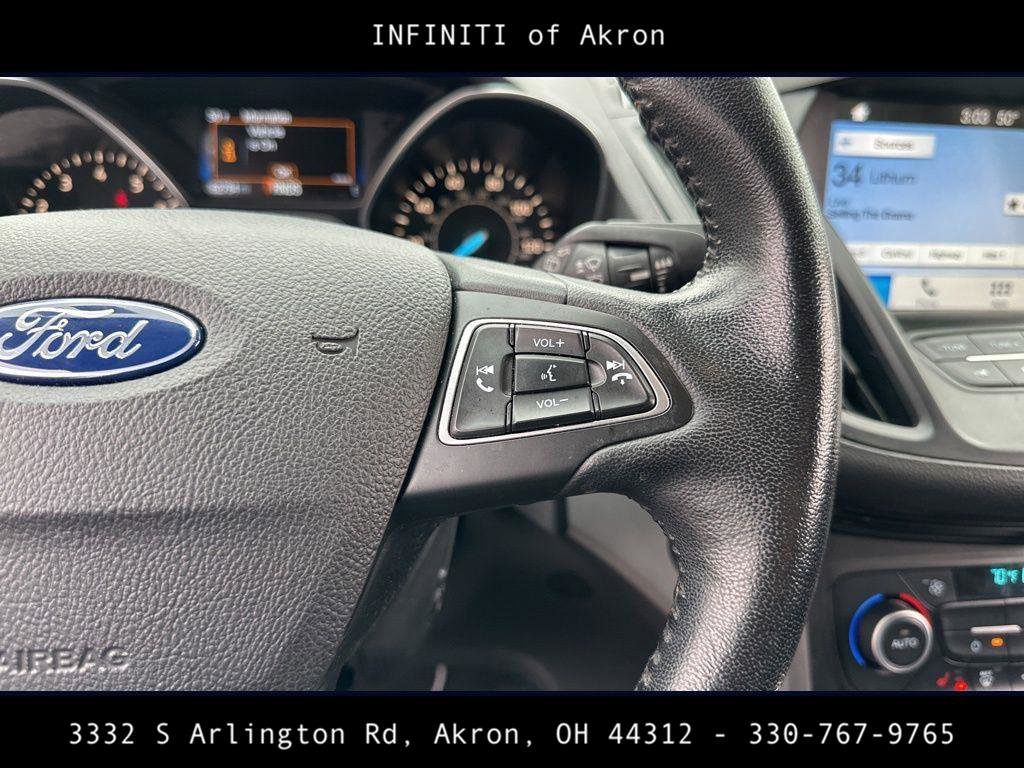 Used 2019 Ford Escape SEL image 46