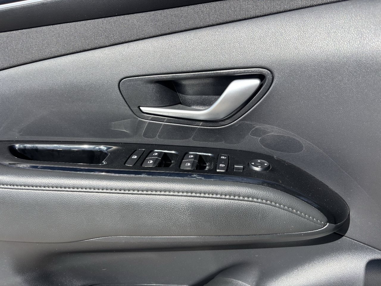 Used 2022 Hyundai Tucson Limited FWD image 20