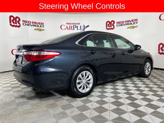 Used 2016 Toyota Camry LE image 8