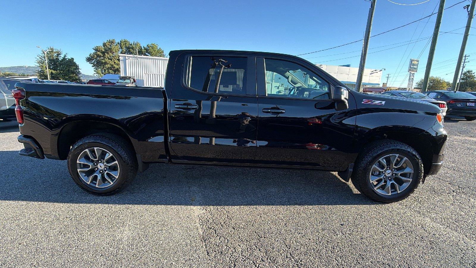 New 2026 Chevrolet Silverado 1500 RST AWD/4WD image 7