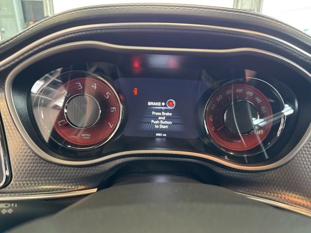 Used 2022 Dodge Challenger SRT Hellcat RWD image 14