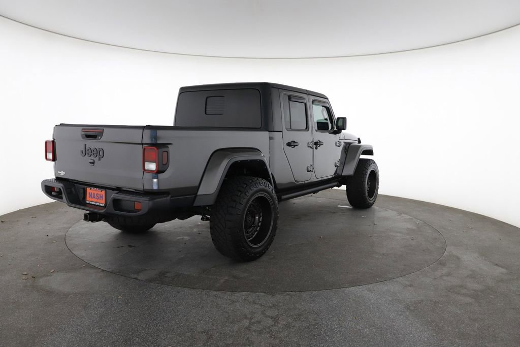 Used 2024 Jeep Gladiator Sport AWD/4WD image 12