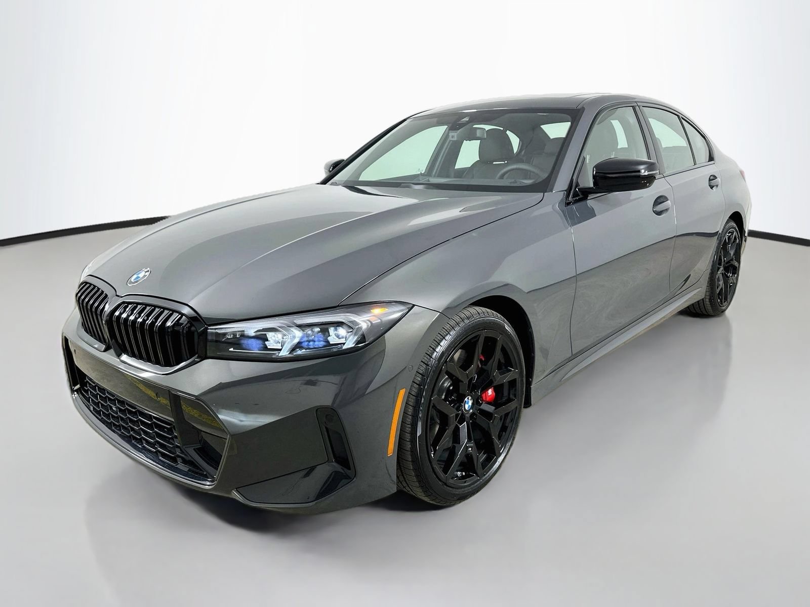 New 2026 BMW 330i xDrive Sedan w/ M Sport Package AWD/4WD image 1