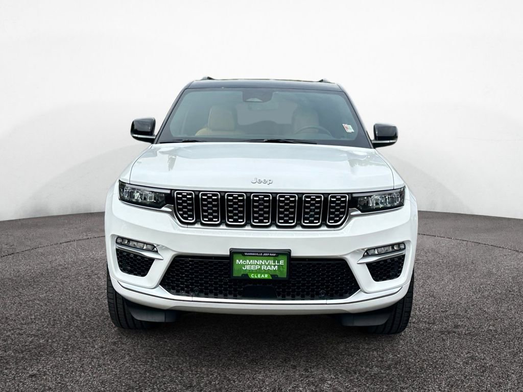 New 2025 Jeep Grand Cherokee Summit image 8