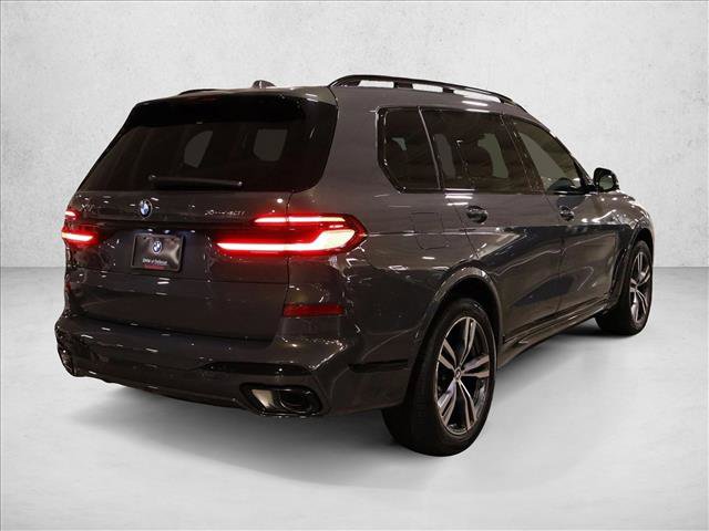 New 2027 BMW X7 xDrive40i w/ M Sport Package AWD/4WD image 2