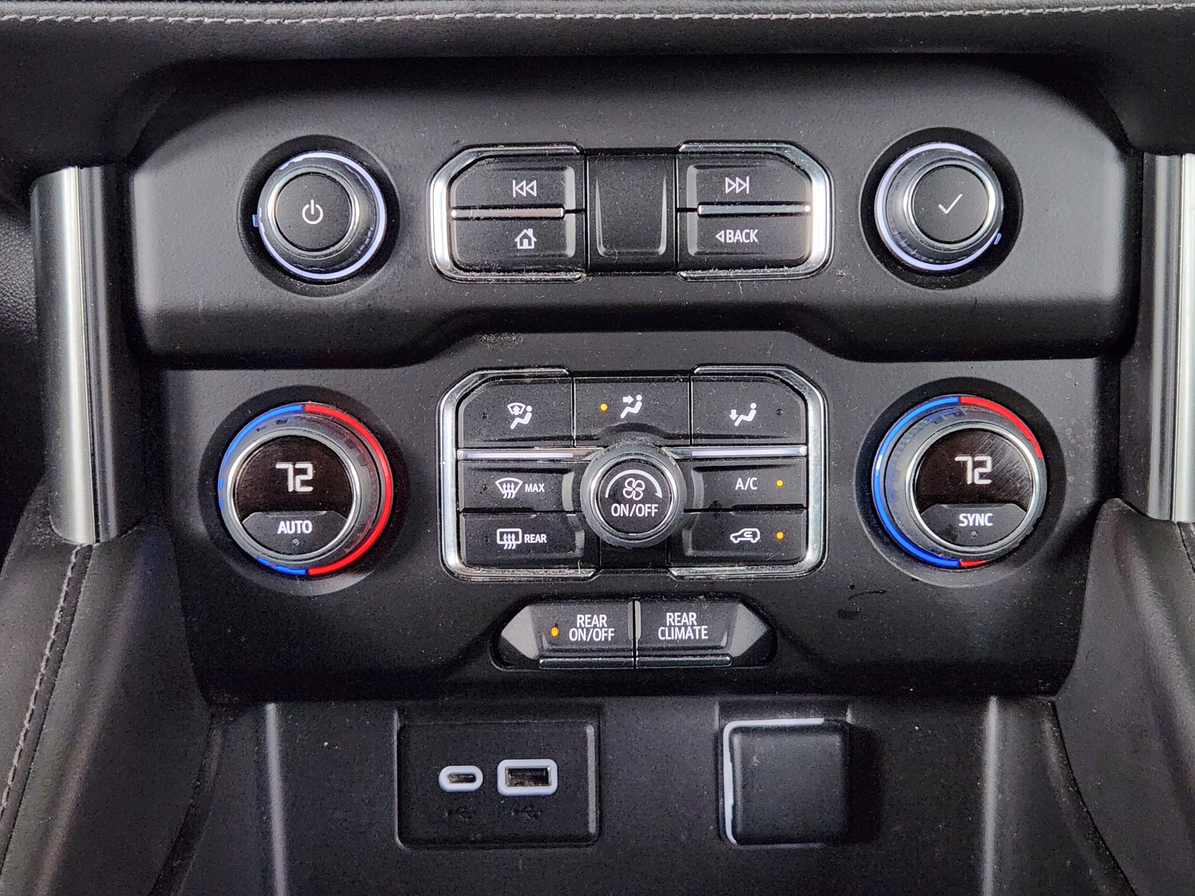 Used 2022 Chevrolet Tahoe LS RWD image 18