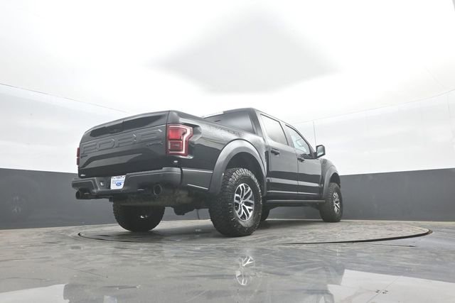 Certified 2017 Ford F150 Raptor w/ Equipment Group 802A Luxury AWD/4WD image 38