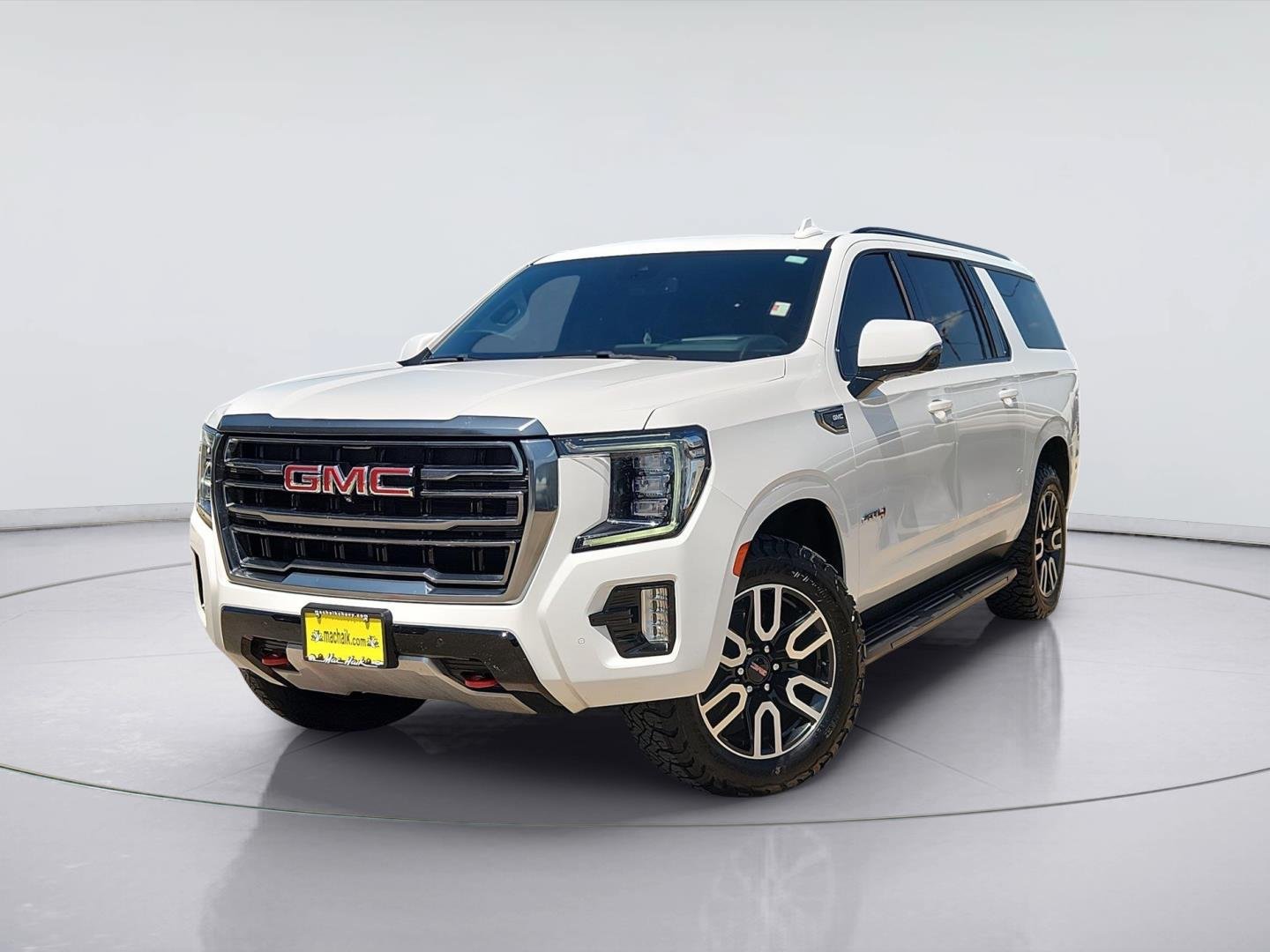Certified 2024 GMC Yukon XL AT4 w/ Technology Package AWD/4WD image 1