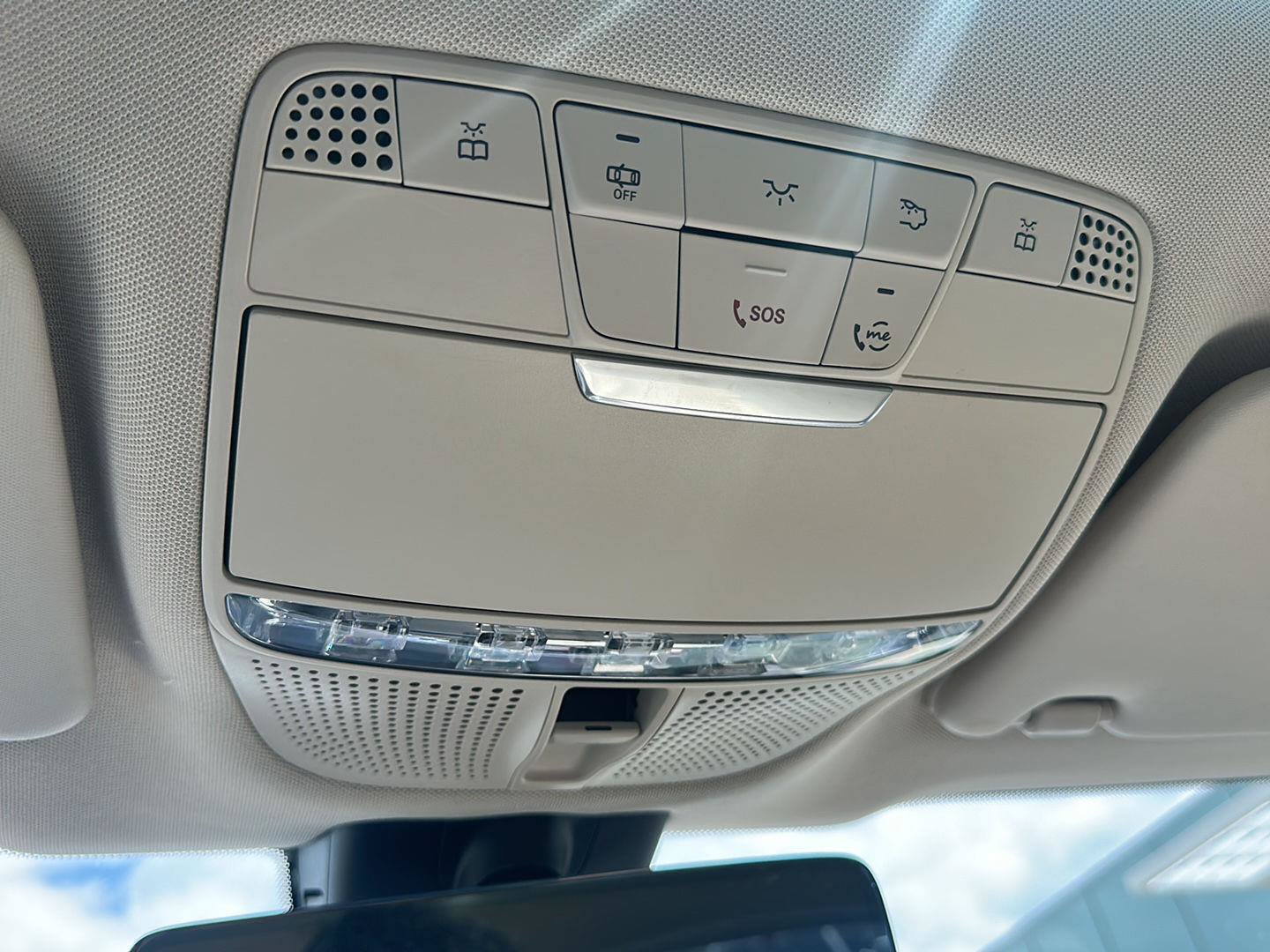 Used 2021 Mercedes-Benz GLC 300 4MATIC image 22