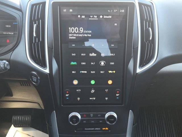 Certified 2024 Ford Edge SE w/ Black Appearance Package image 31