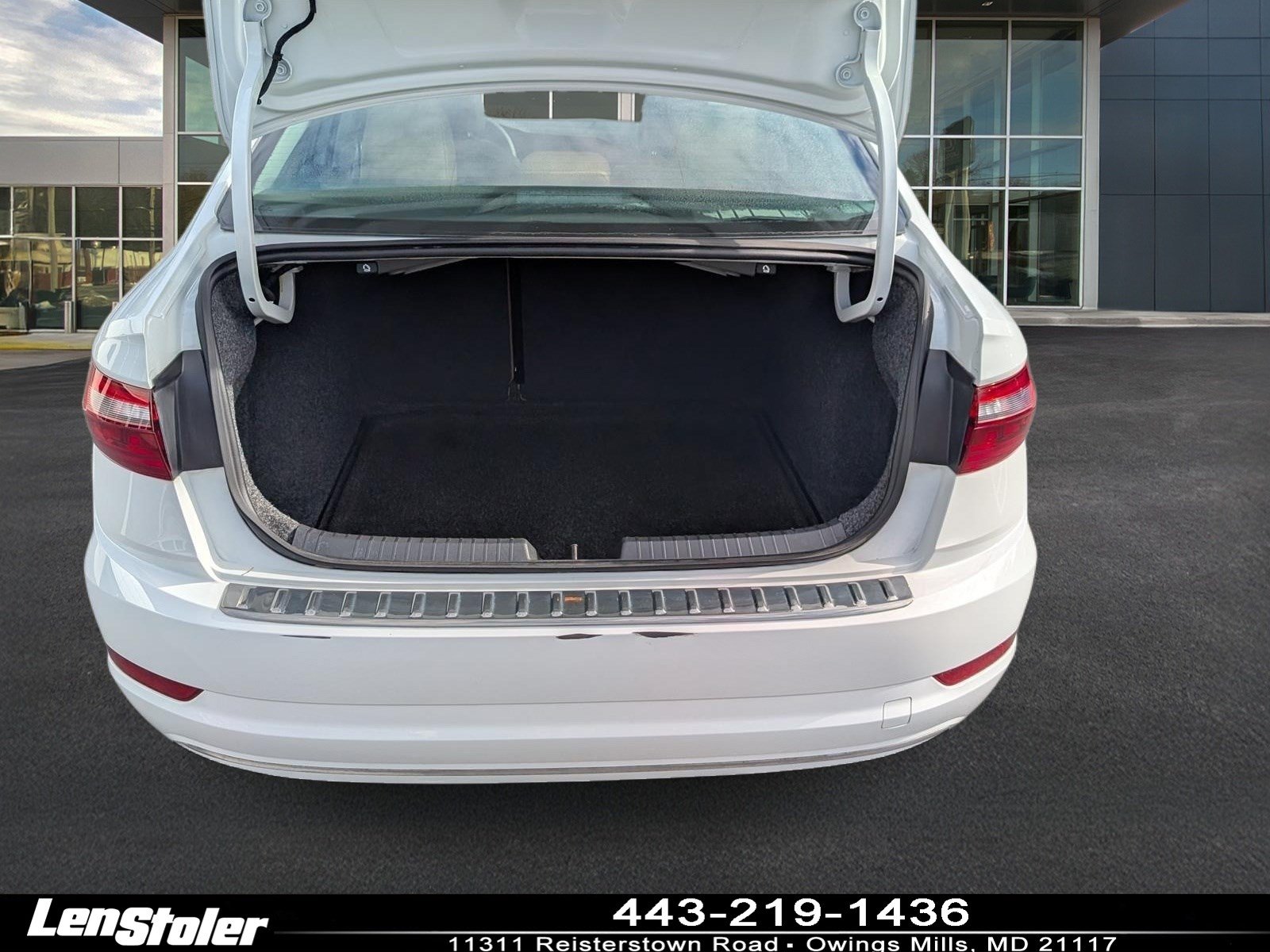 Used 2020 Volkswagen Jetta SE FWD image 12