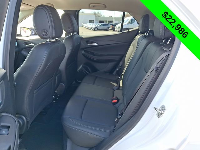 Used 2024 Buick Encore GX Sport Touring image 10