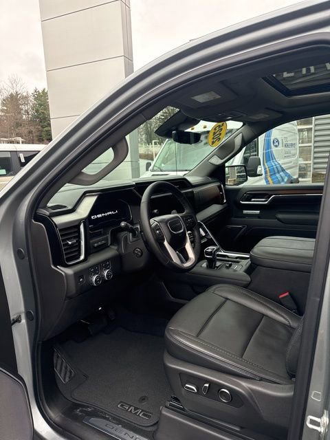 Used 2025 GMC Sierra 1500 Denali w/ Denali Reserve Package image 16