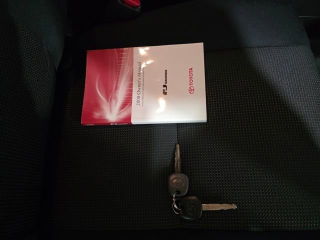 Used 2008 Toyota FJ Cruiser 4WD image 9