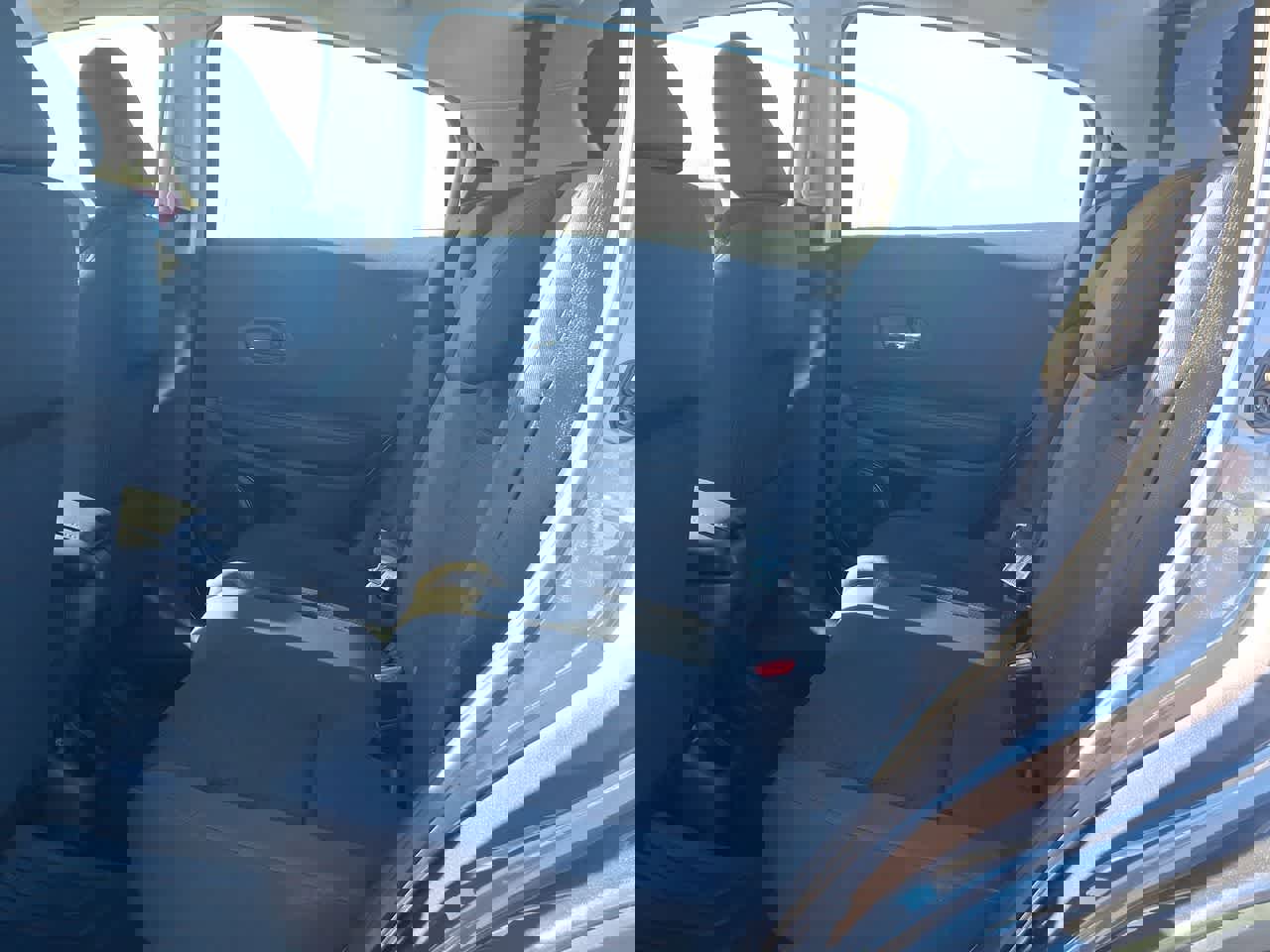 Used 2022 Honda HR-V LX image 26