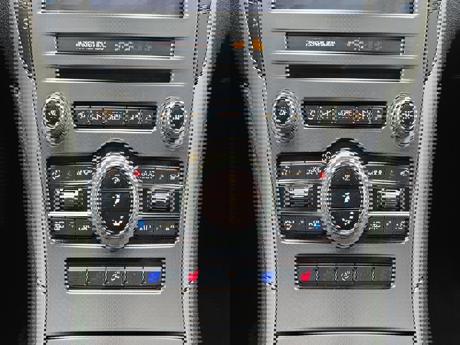 Used 2020 Lincoln MKZ Reserve w/ Elements Package image 20