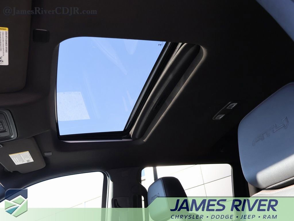 Used 2020 GMC Sierra 1500 AT4 w/ AT4 Premium Package image 25