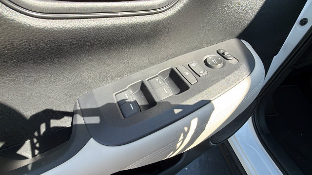 New 2026 Honda HR-V LX image 20